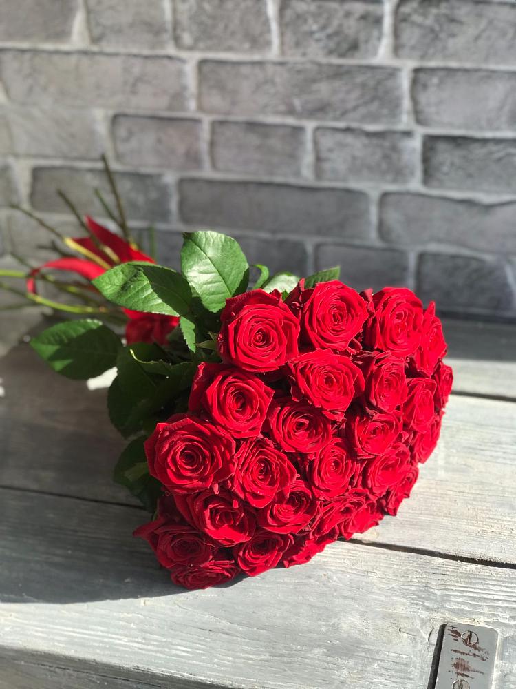 Букет Красные розы Фридом в Поселок санатория Министерства Обороны