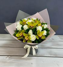 Букет цветов из:  Орхидеи и Розы в Поселок санатория Министерства Обороны