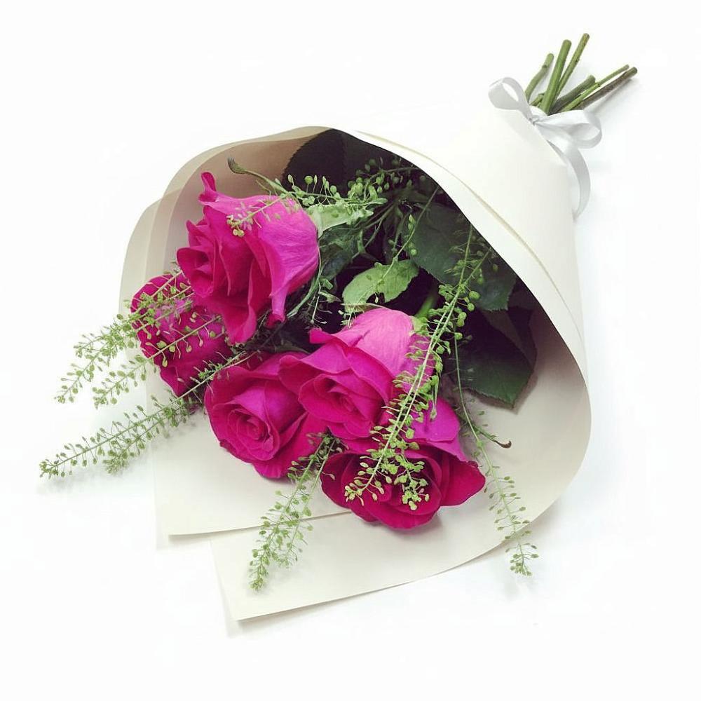 Букет цветов из: Розы в Поселок санатория Министерства Обороны