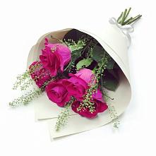 Букет цветов из:  Розы в Поселок санатория Министерства Обороны