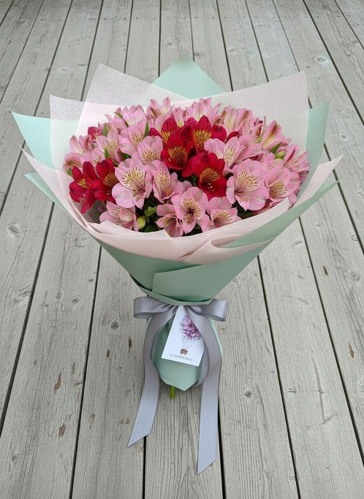 Букет цветов из: Альстромерии в Поселок санатория Министерства Обороны