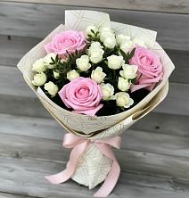 Букет цветов из:  Розы в Поселок санатория Министерства Обороны
