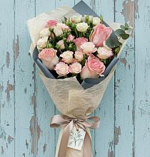 Букет цветов из:  Розы в Поселок санатория Министерства Обороны