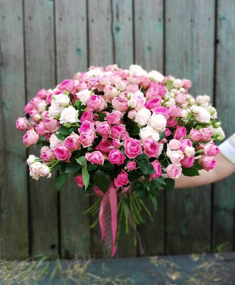 Букет Розовые кустовые розы Натали и Лав Лидия в Поселок санатория Министерства Обороны