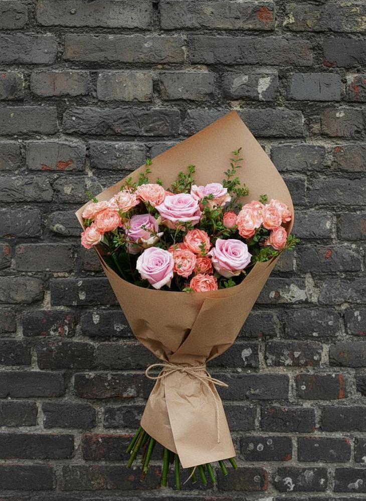 Букет цветов из: Розы в Поселок санатория Министерства Обороны