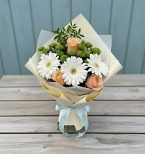 Букет цветов из:  Герберы, Розы и Хризантемы в Поселок санатория Министерства Обороны