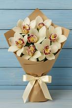 Букет цветов из:  Орхидеи и Розы в Поселок санатория Министерства Обороны