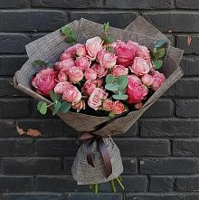 Букет цветов из:  Розы в Поселок санатория Министерства Обороны